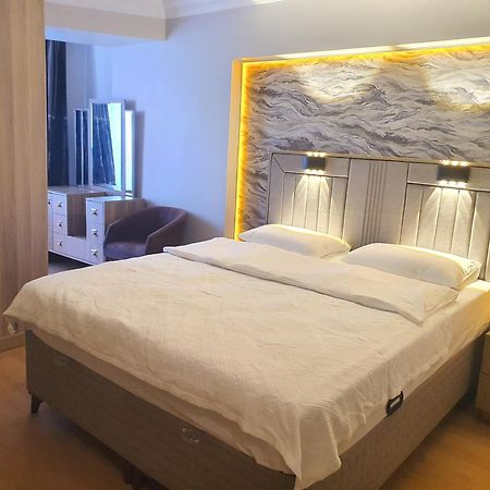 Kadikoey Bristol Hotel Стамбул Екстер'єр фото